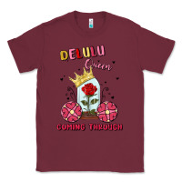 Burgundy delulu queen coming through Classic Tee - MaliasSmallBusiness