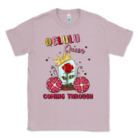 Lilac delulu queen coming through Classic Tee - MaliasSmallBusiness