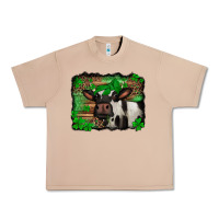 Burro st Patricks cow with leopard background holstein cow Urban Heavy Tee - Jasminsmagicworld