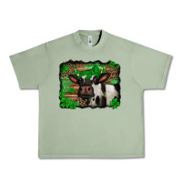 Oil Green st Patricks cow with leopard background holstein cow Urban Heavy Tee - Jasminsmagicworld