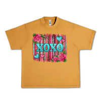 Peanut Butter xoxo valentines day leopard glitter brushstroke Urban Heavy Tee - Jasminsmagicworld