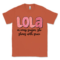 Copper lola in every season, she shines with grace Classic Tee - MaliasSmallBusiness