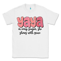 White yaya in every season, she shines with grace Classic Tee - MaliasSmallBusiness