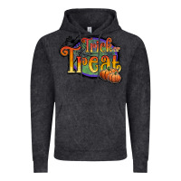 Vintage Black trick or treat white Vintage Hoodie - JahusDesignShop