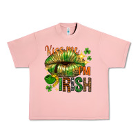 Salmon kiss me im irish with lip Urban Heavy Tee - NancyCooperArtShop