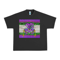 Pigment Black mardi gras  mask Urban Heavy Tee - BarkalooDesign