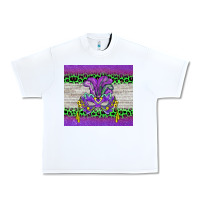 White mardi gras  mask Urban Heavy Tee - BarkalooDesign