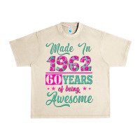 Sandshell made in 1962, 60 years of being awesome Urban Heavy Tee - Jasminsmagicworld
