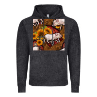 Vintage Black pig and barn Vintage Hoodie - BundleAndBundleShop