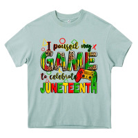Arona I paused my game to celebrate Juneteenth Heavy Core Tee - Zillion Design Studio