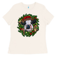 Bone heifer cow with Christmas wreath Ladies Tee - RanaPortraitStore