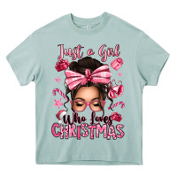 Just A Girl Who Loves Pink Christmas Messy Bun Heavy Core Tee | Teevron