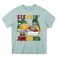 Arona steppin' into juneteenth Heavy Core Tee - BarkalooDesign