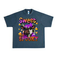 Midnight Navy sweet and spooky halloween cow Urban Heavy Tee - Jasminsmagicworld