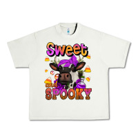 Pistachio sweet and spooky halloween cow Urban Heavy Tee - Jasminsmagicworld