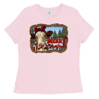 Bubblegum Pink merry christmas heifer cow with farm Ladies Tee - RanaPortraitStore