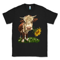 Black hereford heifer with sunflower Classic Tee - LillyAllenDesigns