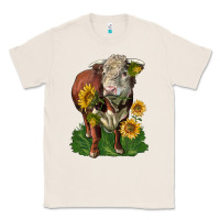 Natural hereford bull with sunflowers Classic Tee - LillyAllenDesigns