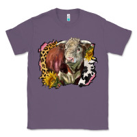 Lavender hereford bull western background Classic Tee - LillyAllenDesigns
