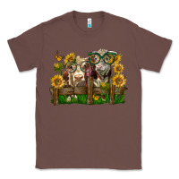Chestnut hereford bull and heifer with sunflowers Classic Tee - LillyAllenDesigns