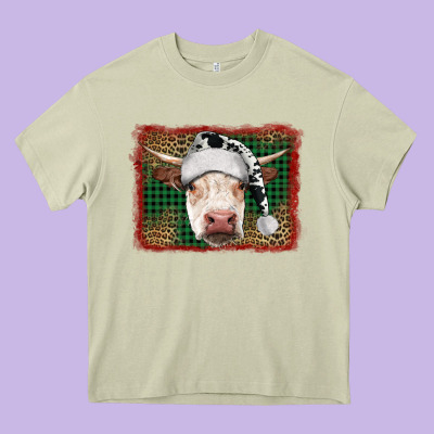 Christmas Cow With Background Heavy Core Tee Designed By Ranaportraitstore
