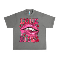 Tornado love bites Urban Heavy Tee - NancyCooperArtShop