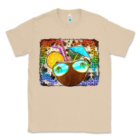 Mushroom coconut drink with sunglasses Classic Tee - Jasminsmagicworld