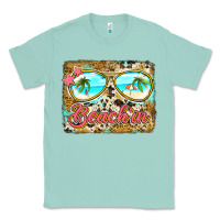 Seafoam beach'in sunglasses Classic Tee - Jasminsmagicworld