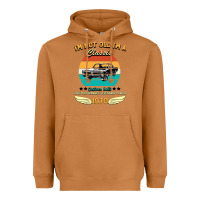 Meerkat Vintage 50th Birthday I'm Not Old I'm A Classic Born In 1970 Heavyweight Hoodie - Bettercallsaul