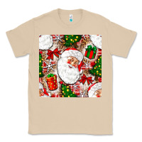 Mushroom Christmas Santa Claus and gift box Classic Tee - NancyCooperArtShop
