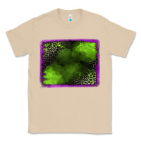 Mushroom leopard halloween background Classic Tee - Jasminsmagicworld