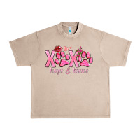 French Oak xoxo hugs and kisses paws Urban Heavy Tee - NancyCooperArtShop