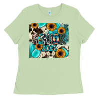 Senior 2023 Ladies Tee | Teevron