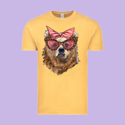 Mama Bear With Glasses And Bandana Vintage Tee Designed By Artiststas