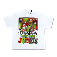 White Christmas tree cake junkie Urban Heavy Tee - Jasminsmagicworld