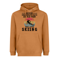 Meerkat Never Underestimate An Old Man Who Loves Skiing Heavyweight Hoodie - Bettercallsaul