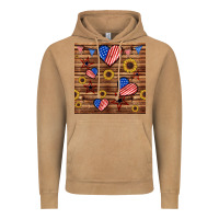 Vintage Camel 4th of july hearts seamless pattern Vintage Hoodie - BundleAndBundleShop