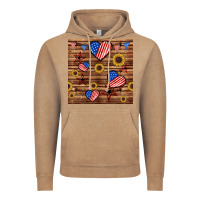 Vintage Coffee 4th of july hearts seamless pattern Vintage Hoodie - BundleAndBundleShop