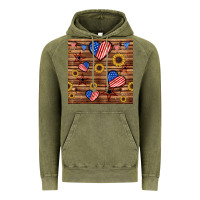 Vintage Olive 4th of july hearts seamless pattern Vintage Hoodie - BundleAndBundleShop