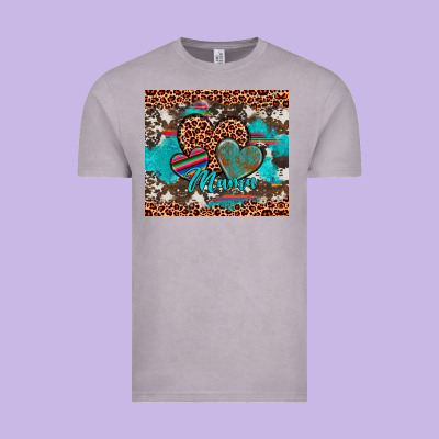 Hearts Mama Vintage Tee Designed By Artiststas