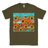 Army Green turquoise leopard distressed serape background tumbler Classic Tee - Jasminsmagicworld