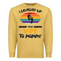 Antique Gold I Leveled Up From Wife To Mommy Premium Sweatshirt - Bettercallsaul