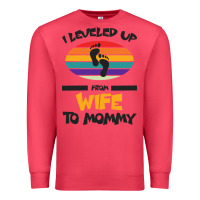 Cardinal I Leveled Up From Wife To Mommy Premium Sweatshirt - Bettercallsaul
