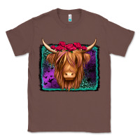 Chestnut halloween highland cow Classic Tee - Jasminsmagicworld