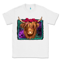 White halloween highland cow Classic Tee - Jasminsmagicworld
