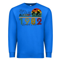 True Royal Best Wife Since August 1982 Limited Edition Premium Sweatshirt - Bettercallsaul