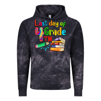 Cloud Black last day of fourth grade Vintage Hoodie - Artiststas