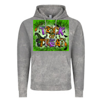 Cloud Rock trick or treat tumbler Vintage Hoodie - BundleAndBundleShop