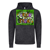 Vintage Black trick or treat tumbler Vintage Hoodie - BundleAndBundleShop