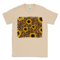 Mushroom leopard sunflowers background Classic Tee - RanaPortraitStore